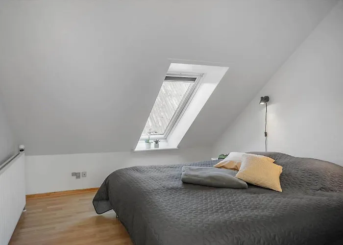 Lf10301-hurup-thy-sindrupvej-1-b Apartment